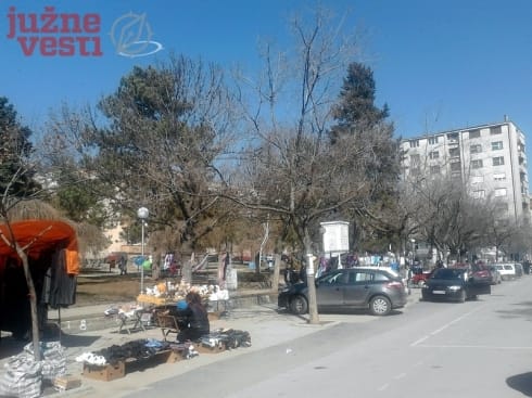 490x370 P050313 12 34