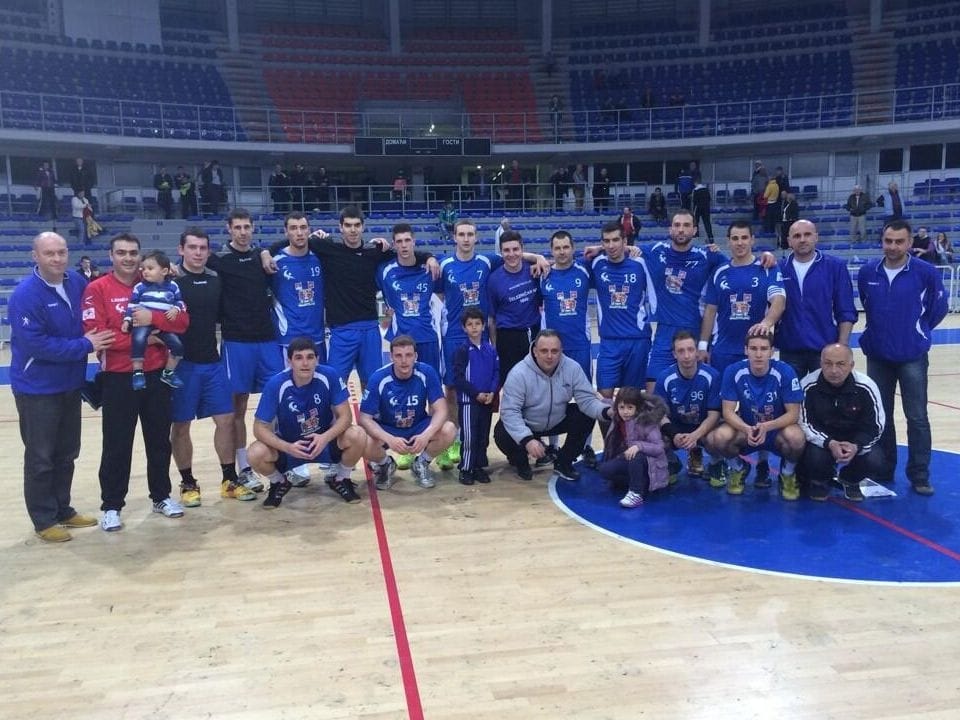 Trijumf Železničara, sledi plej-of 1 rukometasi zeleznicara