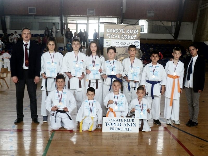 Karatisti Toplicanina u Blacu