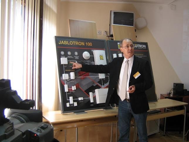 Đaci sami osvojili novu opremu za školu 7 Jablotron