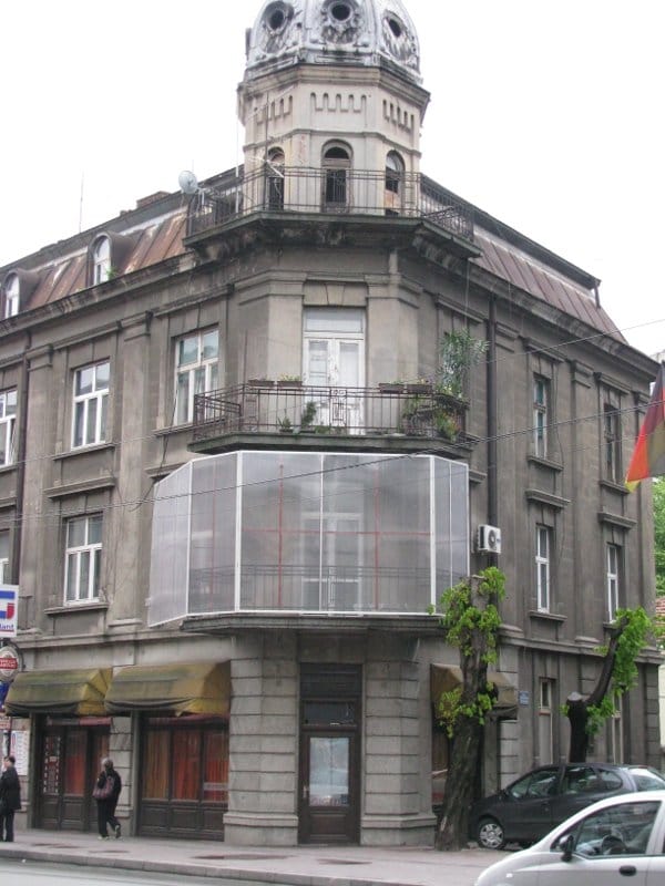 zgrada generala tranijea3