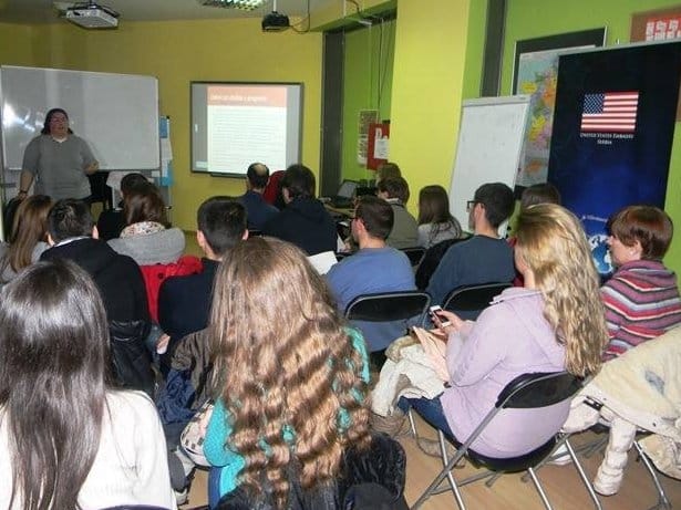 1466089 604632059572094 1354672006 n