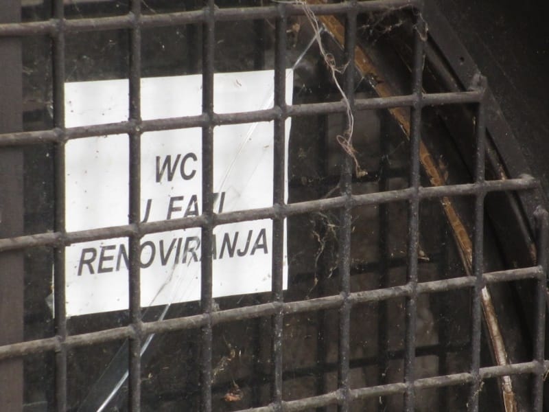 javni Toalet tvrdjava