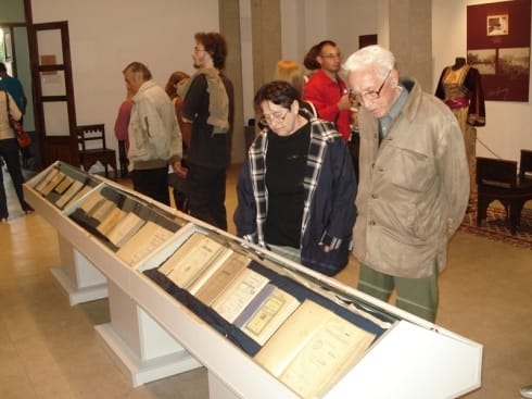 490x370 izlozba o Stevani Sremcu u Sinagogi