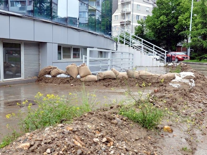 Izbegnuta poplava u hali Čair 10 Bedem Cair