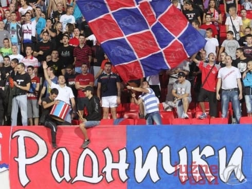 490x370 navijaci radnickog meraklije