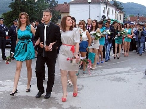 490x370 medvedja matura 123455667789900