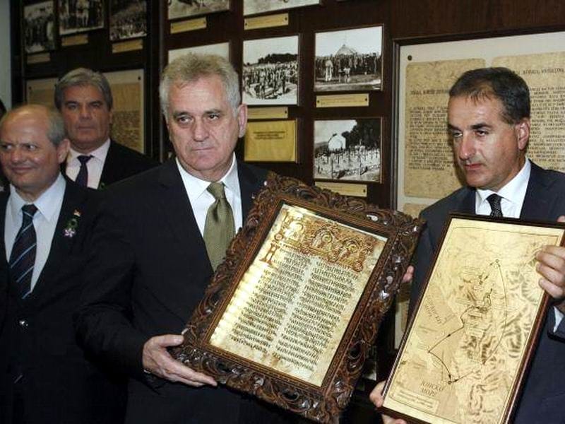 Toma sa Grafitovim poklonom