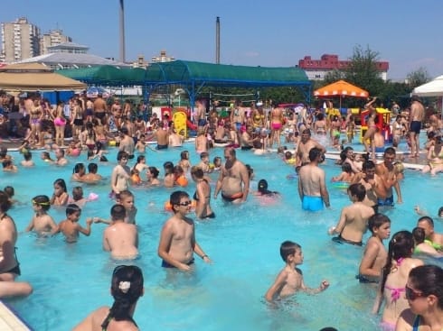 Besplatno kupanje za početak letnje sezone 20 Cair decji