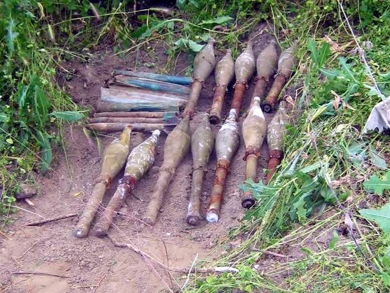 pronadjene mine u dvoristu dzamije