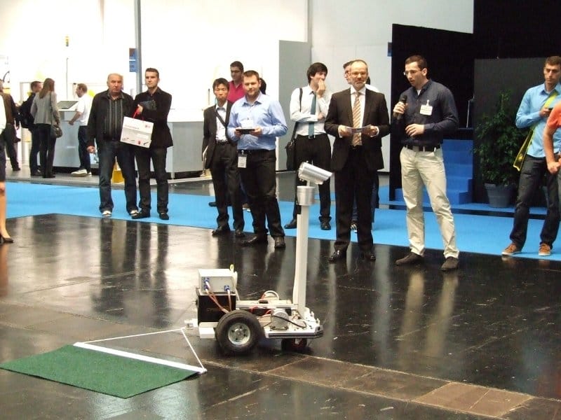 Niški robot zvezda sajma u Minhenu 3 robot1