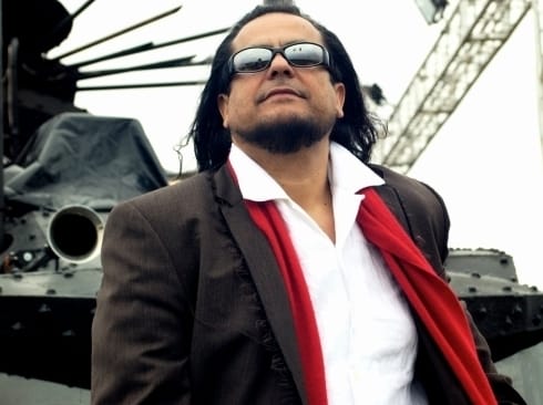 490x370 490x370 TITO Larriva 2013