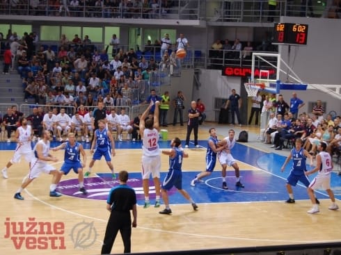 Prva kontrola košarkaša Srbije u Nišu 18 490x370 kosarka nis hala cair
