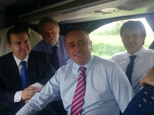 Selfi ministara u busu za Niš 4 ministri