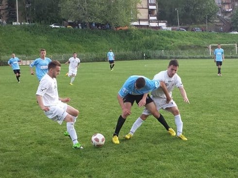 Car Konstantin: "Borba za vrh tabele" 1 car konstantin na bubnju