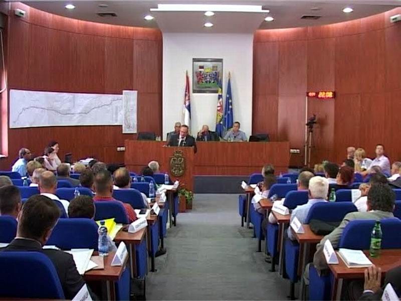 Skupština Leskovca usvojila novi obračun komunalija 2 le skupstina