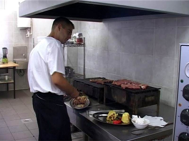 Na Roštiljijadi održano takmičenje majstora roštilja 5 takmicenje majstora rostilja 2014