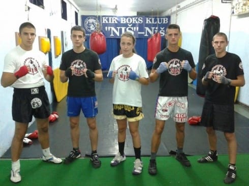 490x370 juniori kik boks klub