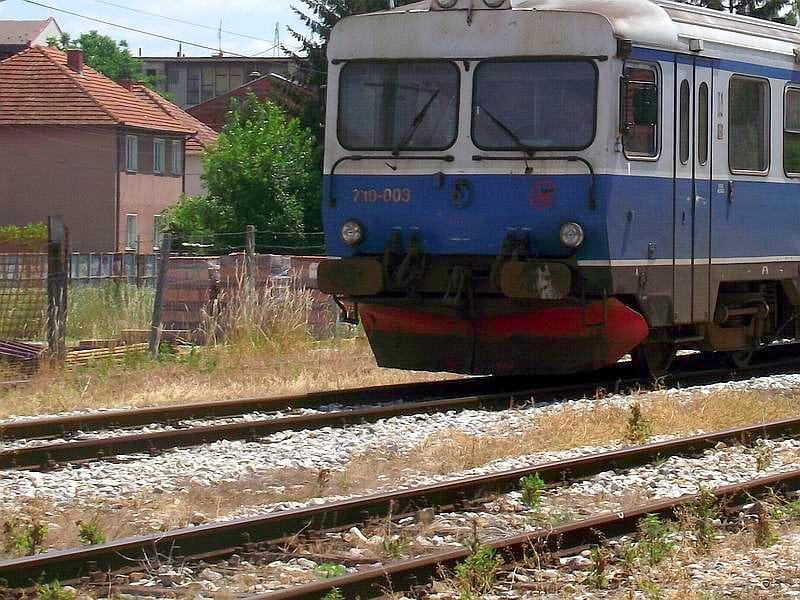 voz pruga ilustracija KOSTA JUZNE VESTI