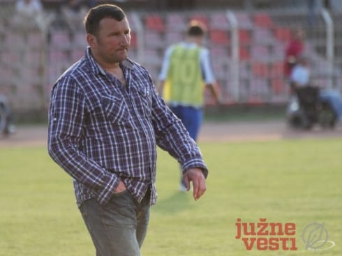 Saša Mrkić preuzeo Radnički 1 490x370 Sasa Mrkic trener Radnickog