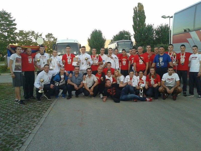 Niš ima tri svetska šampiona u kik boksu 1 kikbokseri