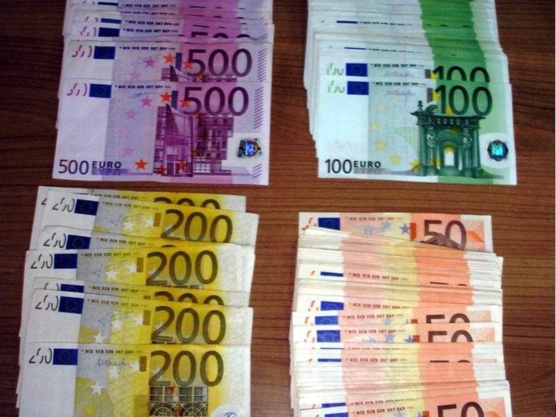 Sprečen šverc novca kod Preševa 10 sverc novca devize uprava carina