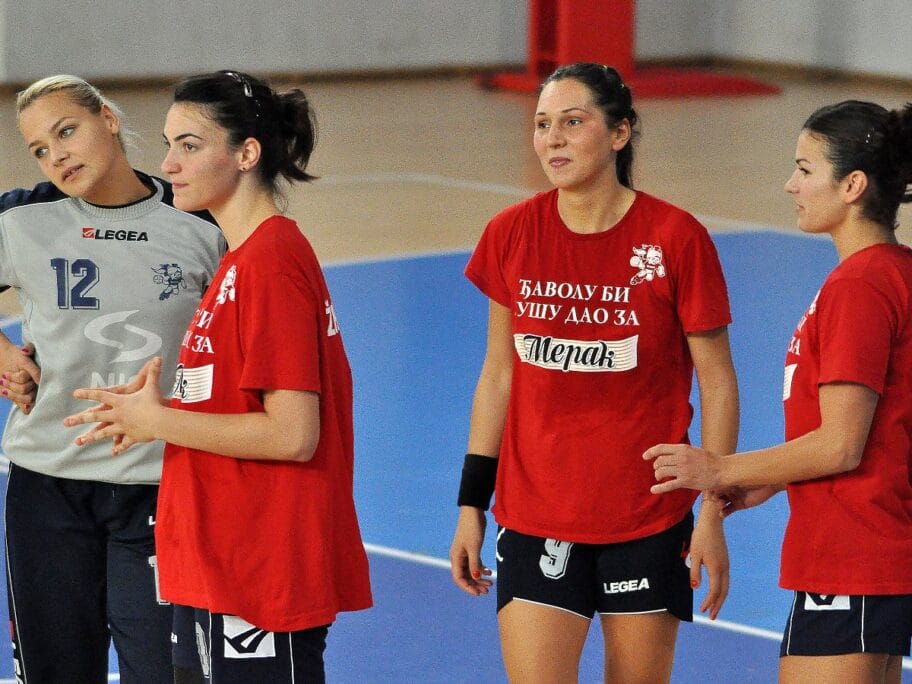 Naisa gostuje u Svilajncu za start sezone 19 naisa rukometasice