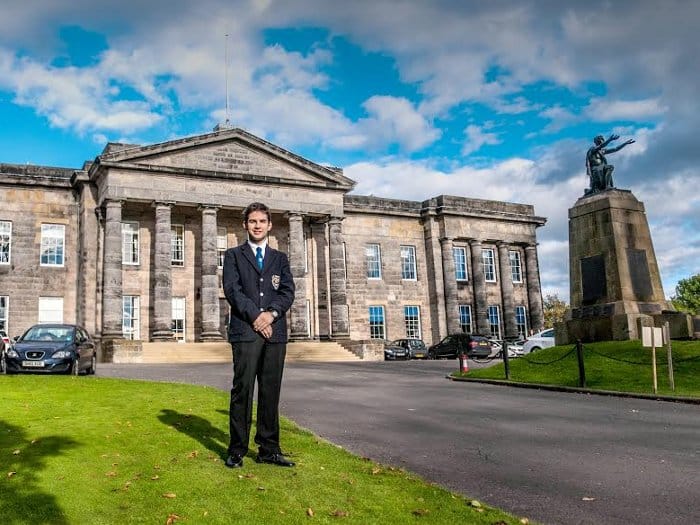 Stipendije za školovanje u Britaniji za srednjoškolce 5 Lazar Stosic