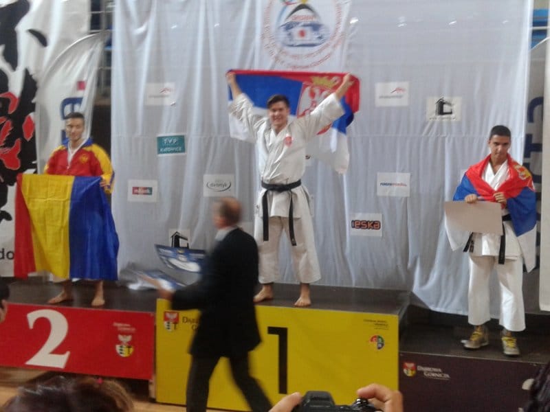 karate klub postolje