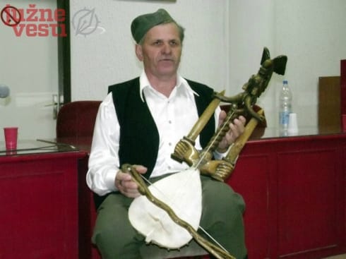 490x370 GUSLARSKO VECE