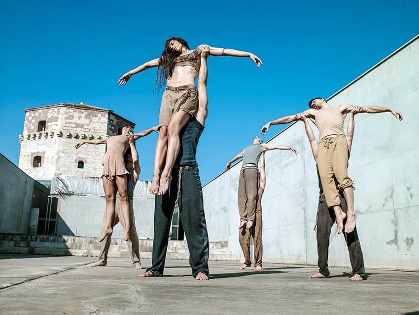 Plesna predstava “Prokleta avlija” u Nišu 20 CF008538