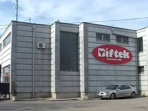 Komšije u borbi protiv rike i smrada 11 10751684 376344815872179 22785336 n