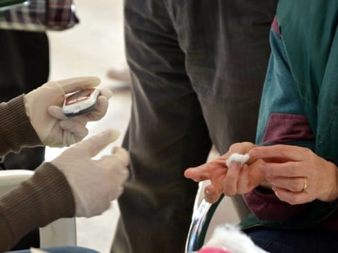 Akcija povodom Dana borbe protiv dijabetesa 20 Merenje secera u krvi