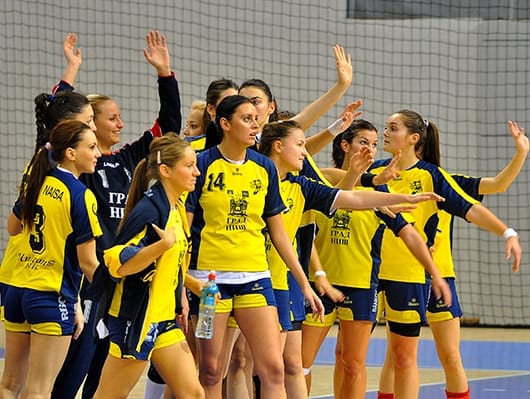 Naisa u osmini finala Čelendž kupa 1 naisa temya