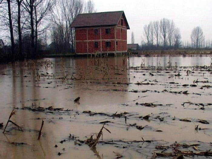 Poplavljene kuće i dvorišta kod Leskovca 4 leskovac poplava