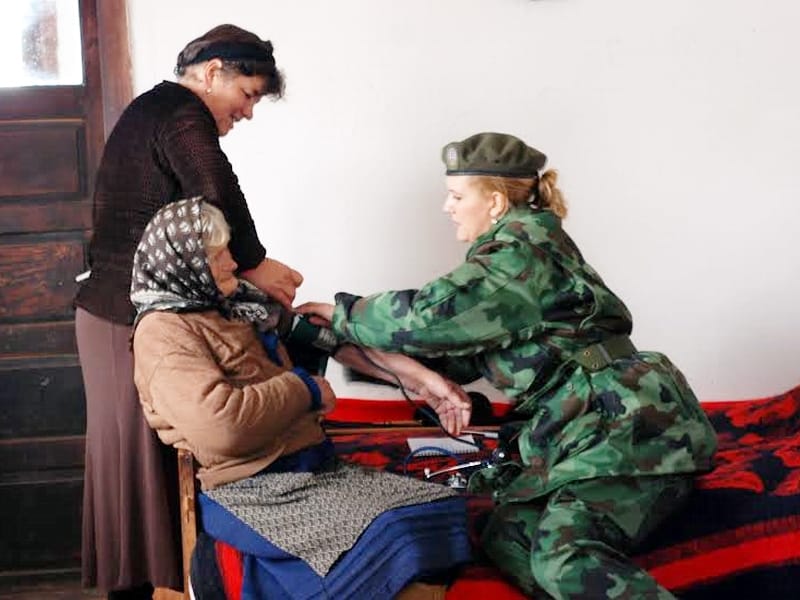 vojska u Svrljigu pomaze ugrozenima KOSTA