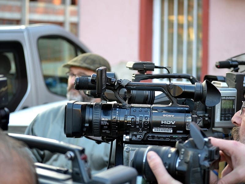 Mediji konferencija ilustracija KOSTA Juzne vesti