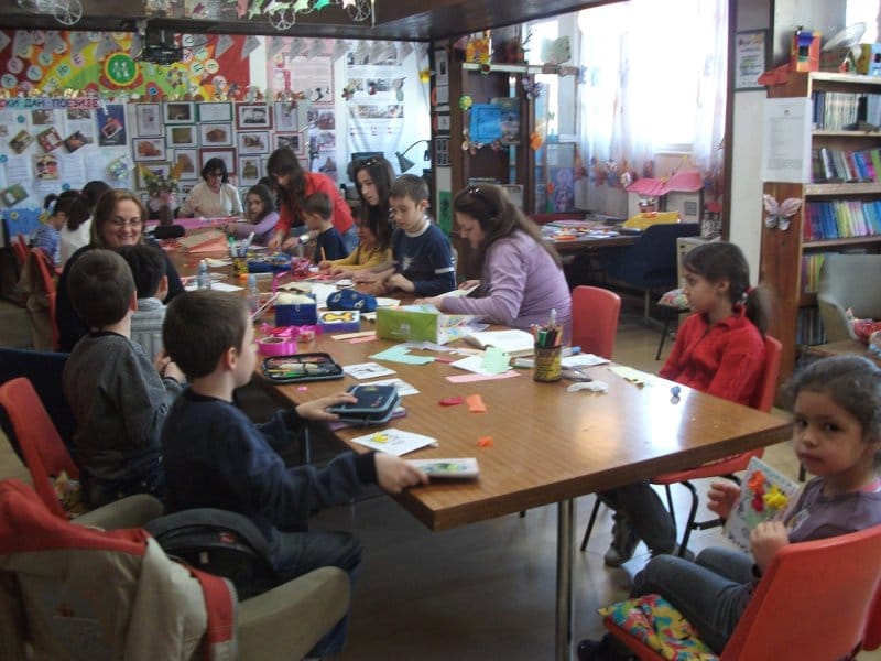 Radionice o starim zanatima u Dečijoj biblioteci 10 decija biblioteka