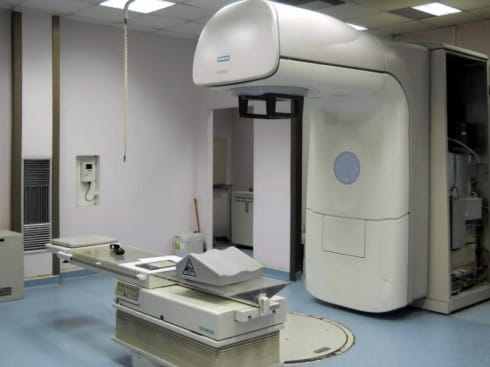 490x370 Aparat za zracenje