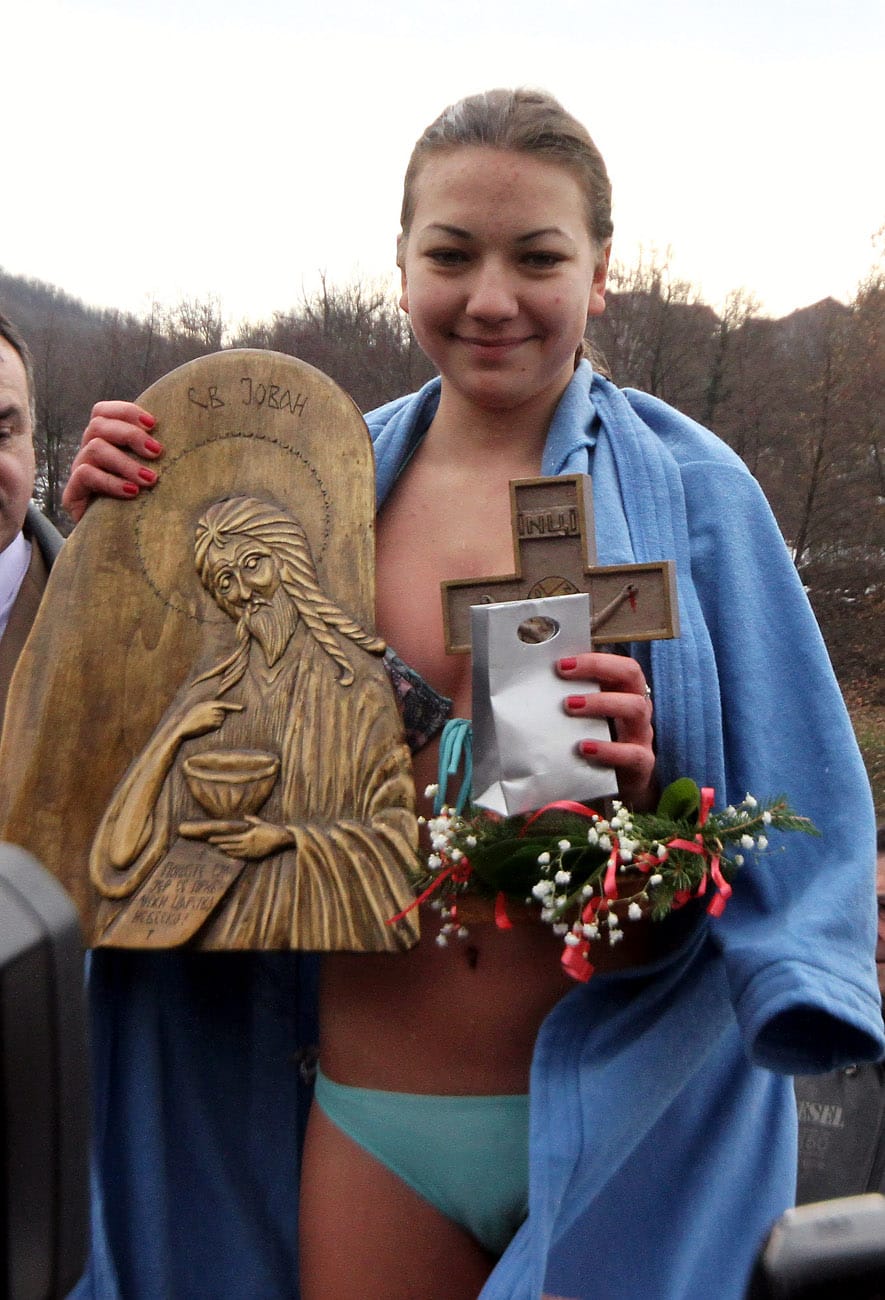 casni krst u vlasotincu 4