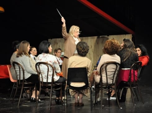 490x370 12 gnevnih zena6