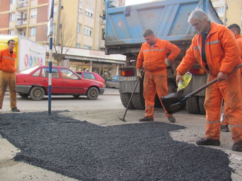 Za čišćenje i uređenje Blaca 1,3 miliona dinara 4 prokuplje ulice