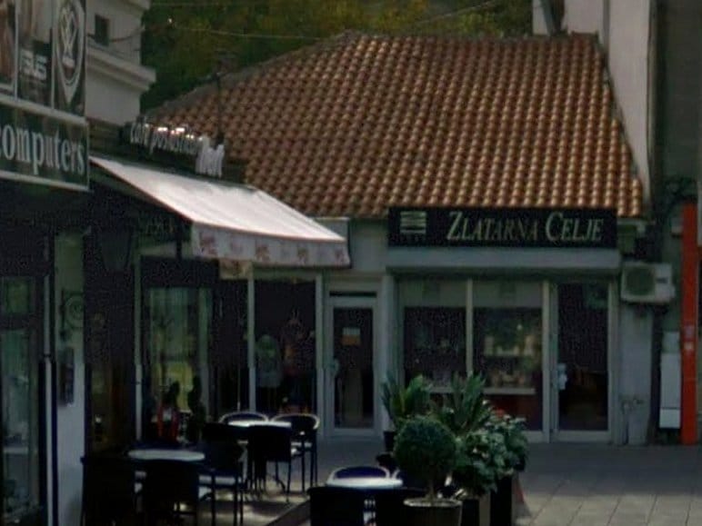 Ušli kroz krov i opljačali zlataru u centru Niša 2 zlatara