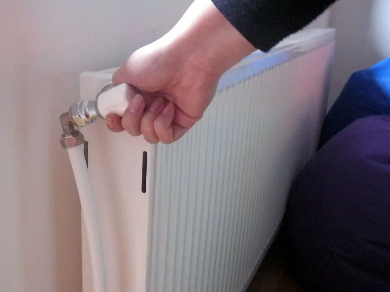 radijator stelovanje