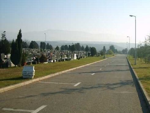 490x370 Novo groblje