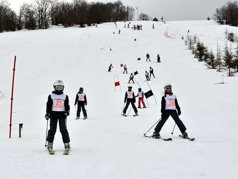 Vranjanci pobedili na svom skijalištu 19 besna kobila 1