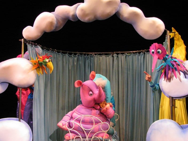 Otkazana predstava "Carev zatočnik" 15 Dobro jutro laku noc 18