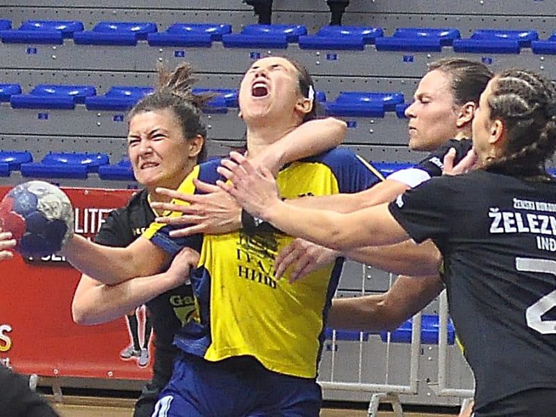 Naisa pobedila pred put u Ukrajinu 6 naisa