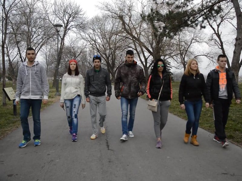 Mlade Nišlije se kratkim filmom bore protiv diskriminacije 12 svi smo jednaki