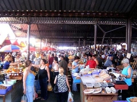 Rigorozne kontrole na tvrđavskoj pijaci u Nišu 19 pijaca tvrdjava